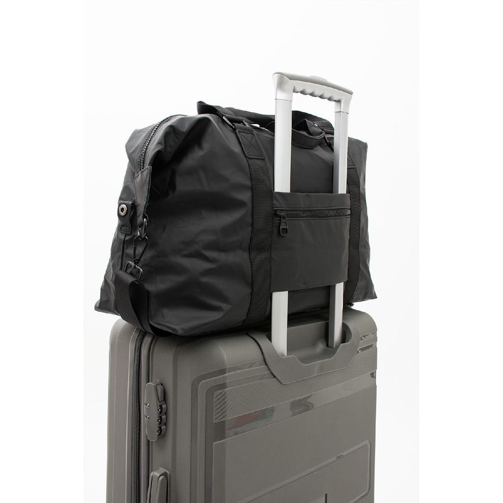 Water Resistant Unisex Black Cross Strap Travel And Sports Bag Suitable For Suitcase