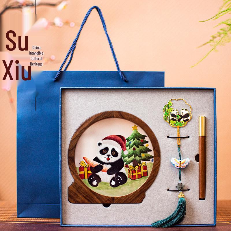 Китайский сувенир: Фигурка панды вышивка Сучжоу Подарок