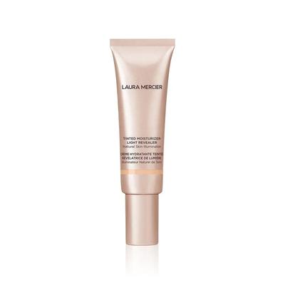 Тонирующий увлажняющий крем Light Revealer