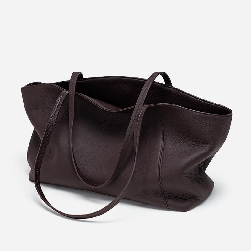 2026 Hot Winter New Women Genuine Cowhide Tote Bag Large Capacity Versatile Daily Commuter Handbag Fashion Single Shoulder Crossbody Bag