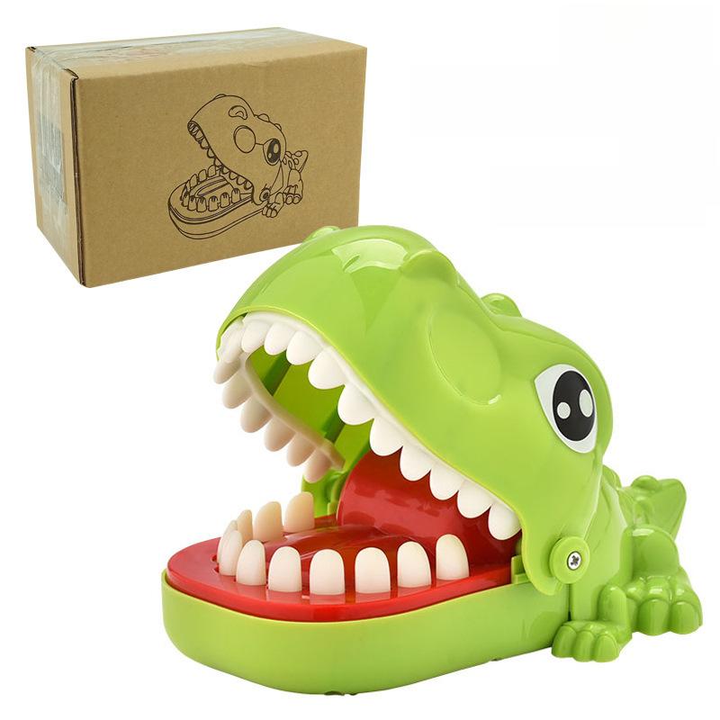 Детские игрушки-розыгрыши со звуком и светом «Крокодил» и «Акула», идеально подходящие для детей 4–6 лет