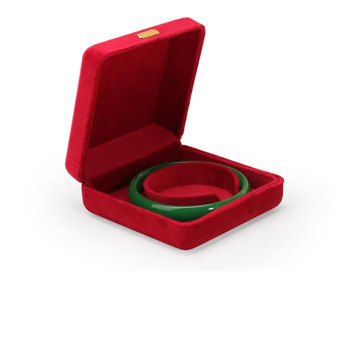 Luxury Red Jewelry Storage Box with Metal Custom logo Velvet Jewelry case Round Corner Jewelry Gift Packing Display Box