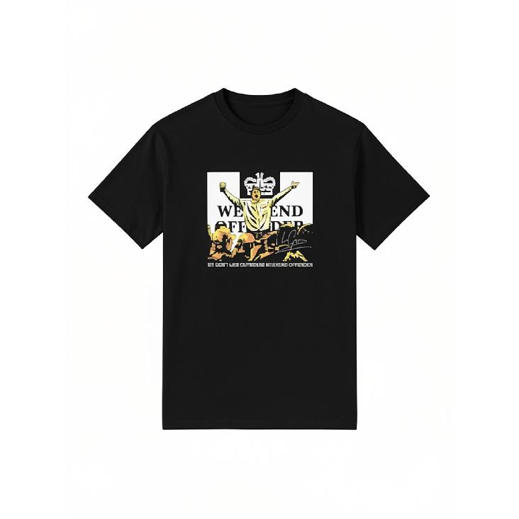 Unisex футболка Y2K Streetwear Weekend Offenders Leo Gregory - Черный Лев и Принт с Текстом на Золотых Полосах, 100% Хлопок, Круглый Вырез, Короткий Рукав, Смелый
