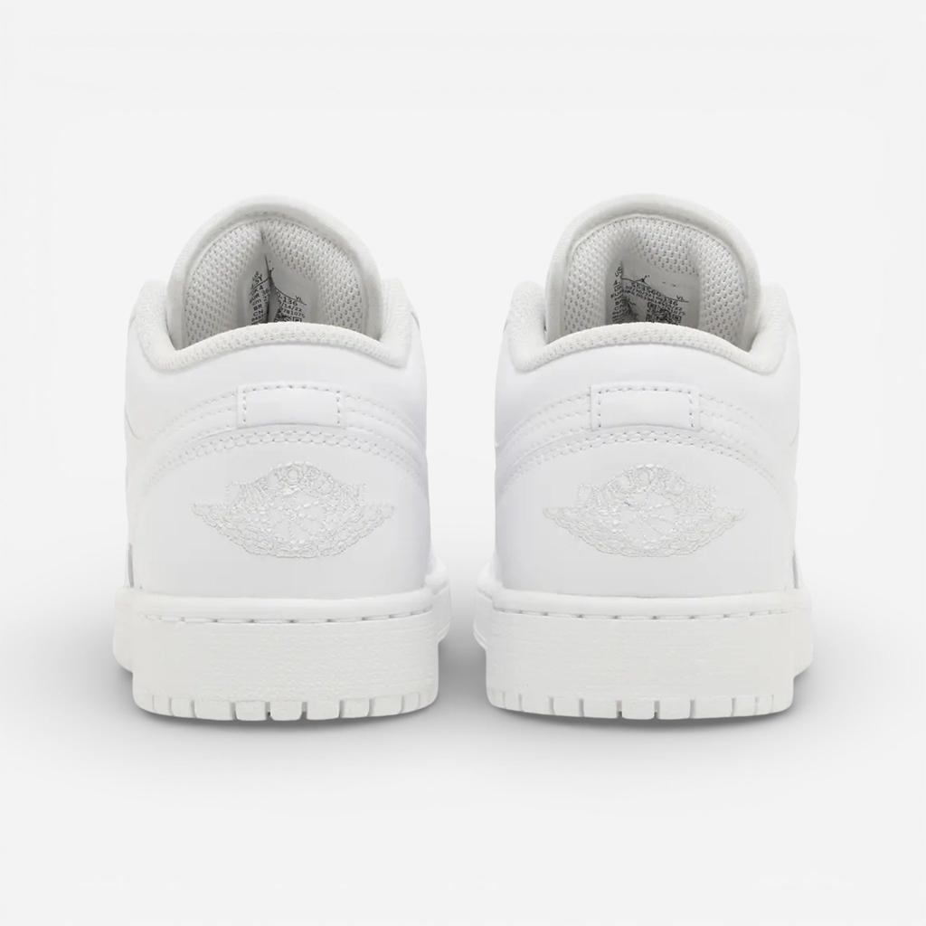 Jordan 1 Low Triple White (2023) (ГС)
