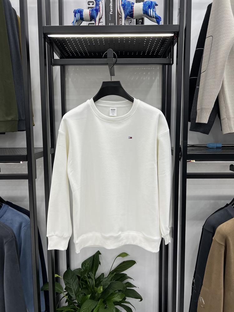 Tommy Men's Cozy Fleece-Lined Winter Hoodie: Warm Round Neck Pullover