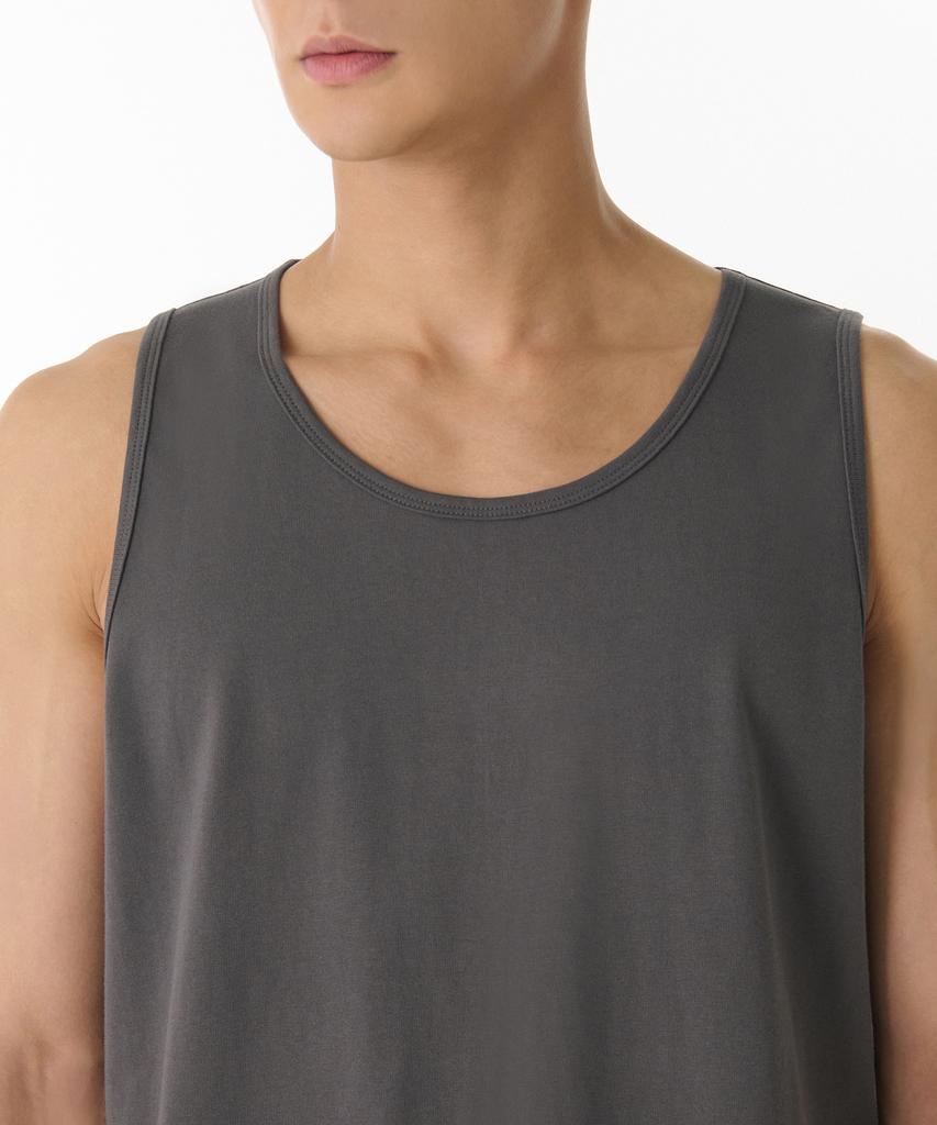 MUSINSA STANDARD Scoop Neck Sleeveless Top [Gunmetal]