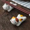 Fine Design Japanese Style Kitchen Cookware Tools Cat Shape Chopsticks Holder Stand Chopstick Rack