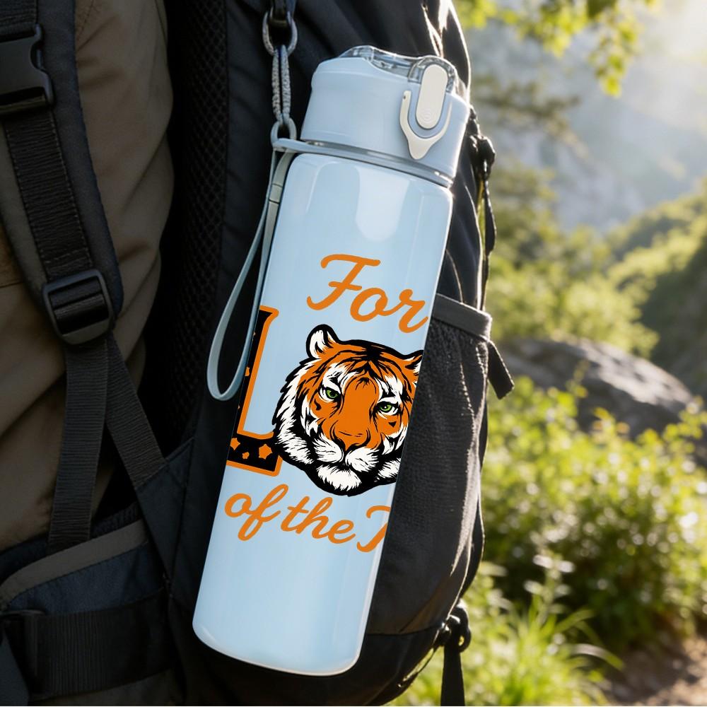 1PC For The Love Of The Tigers Logo 750ml Color Plastic Sports Water Bottle Leakproof Flip Straw Lid Suitable for Sports Office Home Use