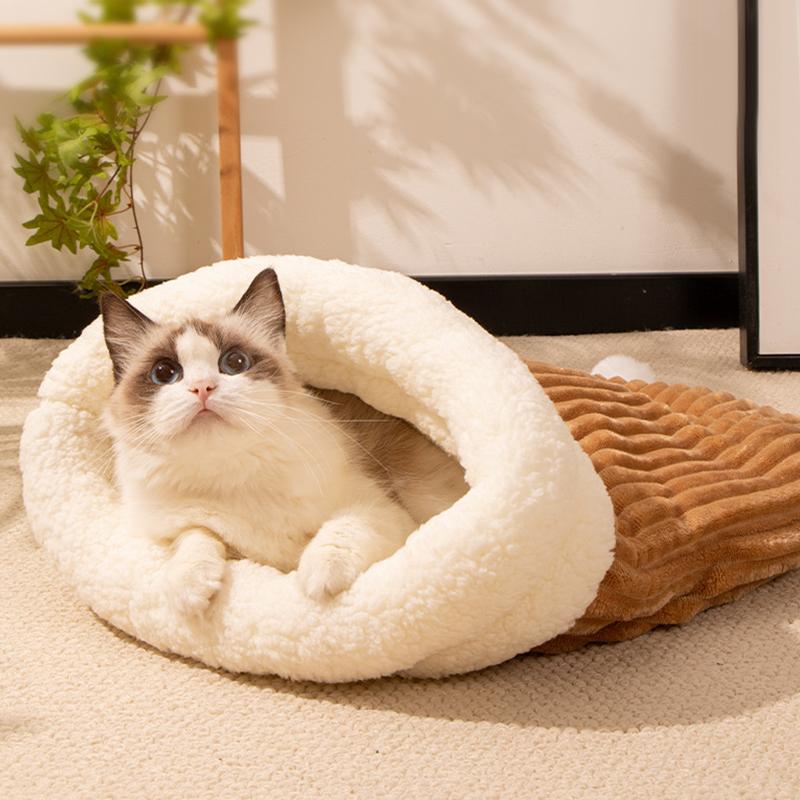 Comfortable Thickened Cat Sleeping Bag Soft Pocket Type Cat Bed Warm Closed Cat Bed Funny Pet Nest Lovely Nest Pet Supplies