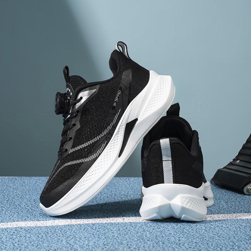 Youth style shoes Kids Running Shoes Boys Lightweight Breathable Mesh Sneakers With Rotating Buckle Outdoor Indoor Use
