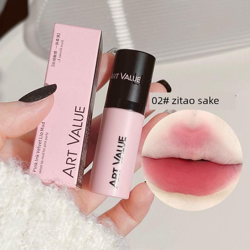 Powder Mist Lip Mud Matte Velvet Lip Gloss That Brightens the Complexion, Non-Fading, Non-Stick Cup, Affordable Red Pear Color for Students
