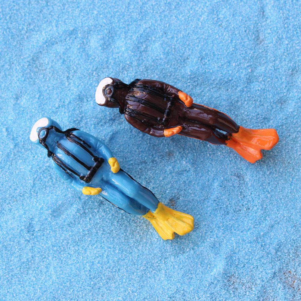 Fish Tank Decor Sea Explorer Ornament Micro Landscape Divers Figurine Action Figures 3D Model