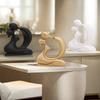 1 шт. Nordic Modern Art Ins Стиль 3 Цвета Целующаяся Пара Смоляные Поделки Декоративные Украшения Дом Спальня