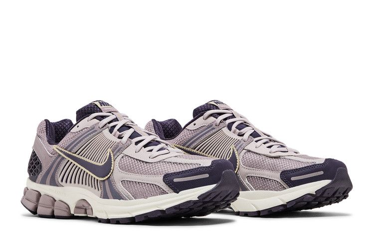 Nike Zoom Vomero 5 Платиновый фиолетовый