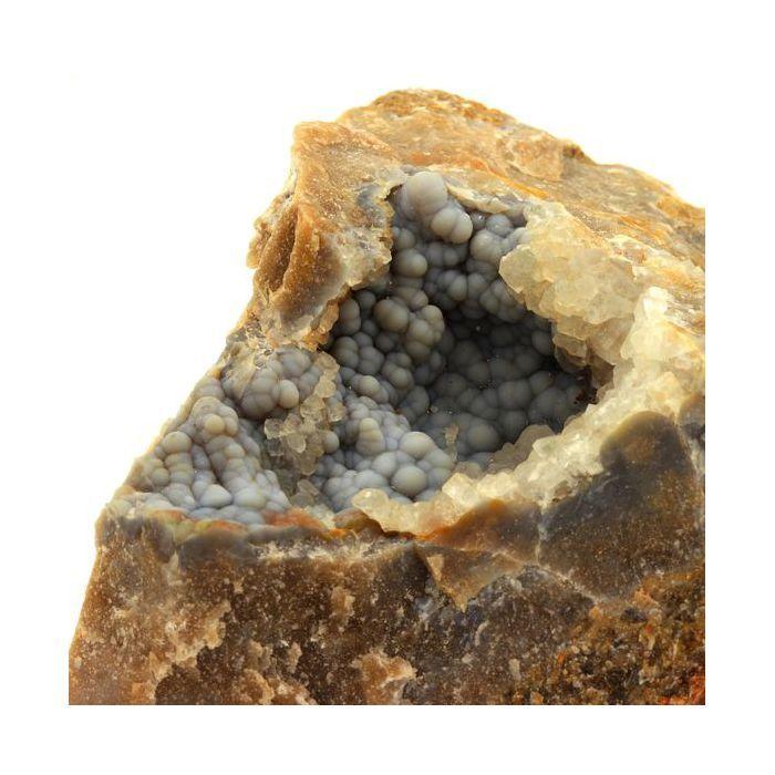 Pierres et Minéraux. Calcédoine bleue. 1573.5 ct. Porcieu-Amblagnieu, Isère, France.