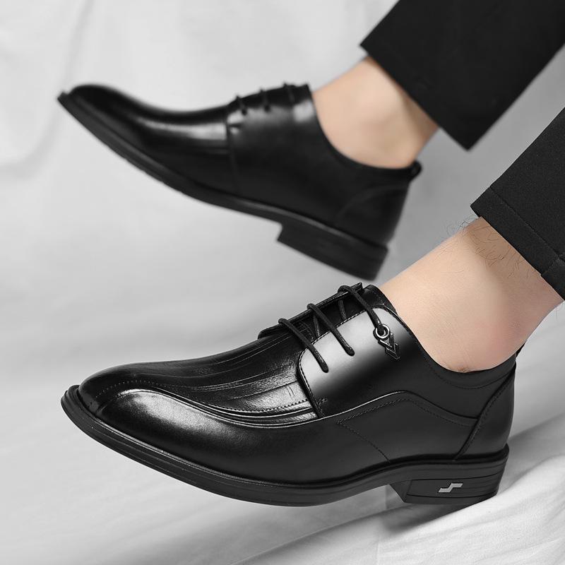 Мужская обувь 2025 новая модельная кожаная обувь мужская в британском стиле повседневная низкая кожаная обувь мужская свадебная обувь 2025