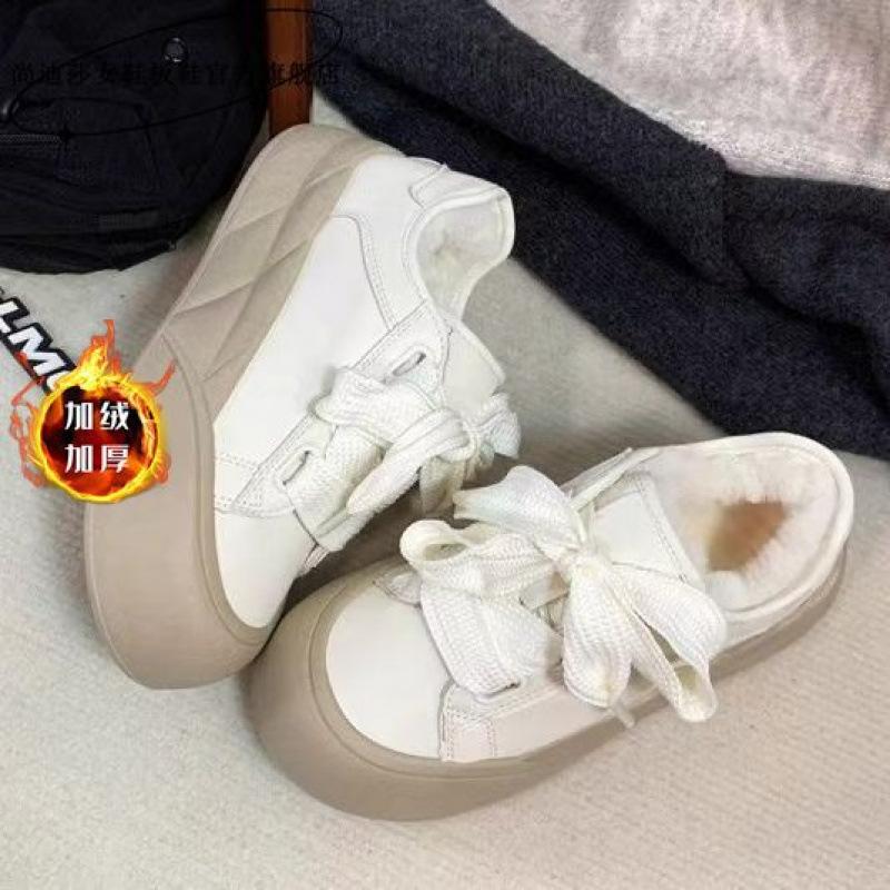 Нишевые уродливо-милые туфли с большой головой, маленькие белые туфли женские 2025 осень и зима бархатные теплые две хлопковые туфли ins универсальные на платформе повседневные туфли