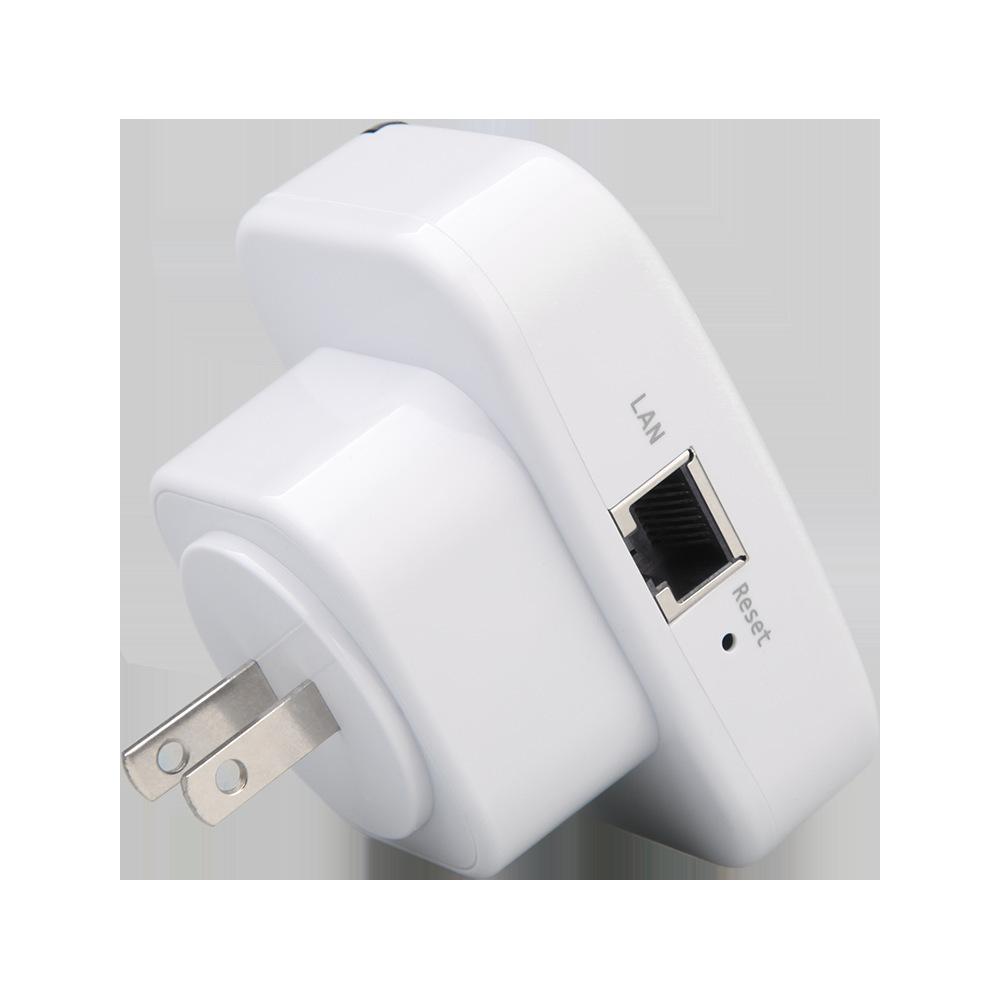 WiFi Signal Amplifier and Repeater – Compact Wireless Network Booster