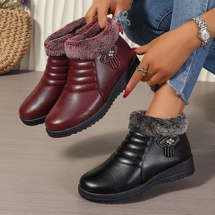 Теплые хлопковые туфли для мамы, бархатные ботинки, женские полусапожки, мягкая подошва, нескользящие, ленивые кожаные туфли, женская обувь средней высоты