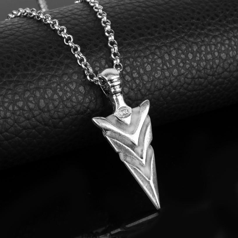Luminous Arrow Necklace Pendant Jewelry Necklace For Gift And Holiday Decor