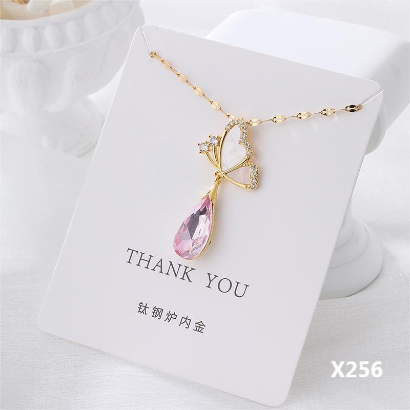 New Niche Design Retro Butterfly Micro-Inlaid Zircon Pendant Necklace Women'S Fashion Collarbone Chain