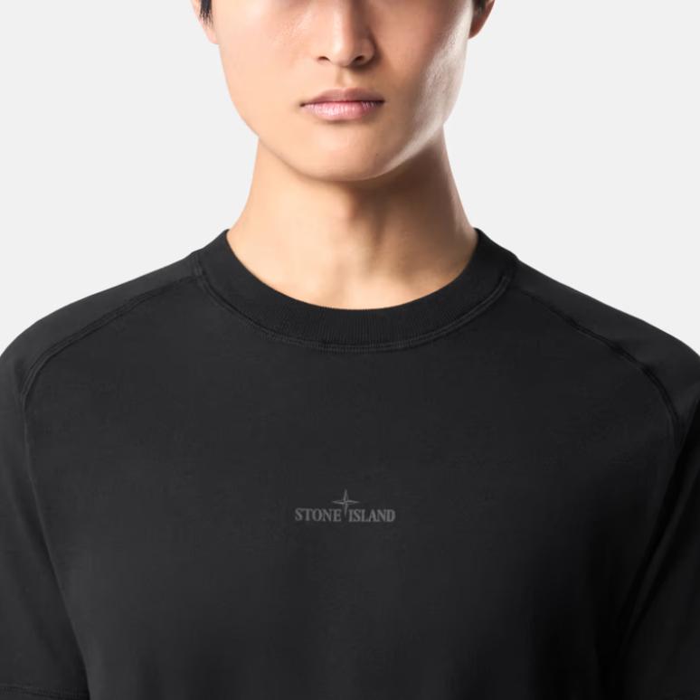 STONE ISLAND Однотонная футболка с логотипом-буквой, с круглым вырезом, облегающего кроя, с рукавами реглан, с коротким рукавом, мужская, топы, черная K1S152100020S0080-V0029