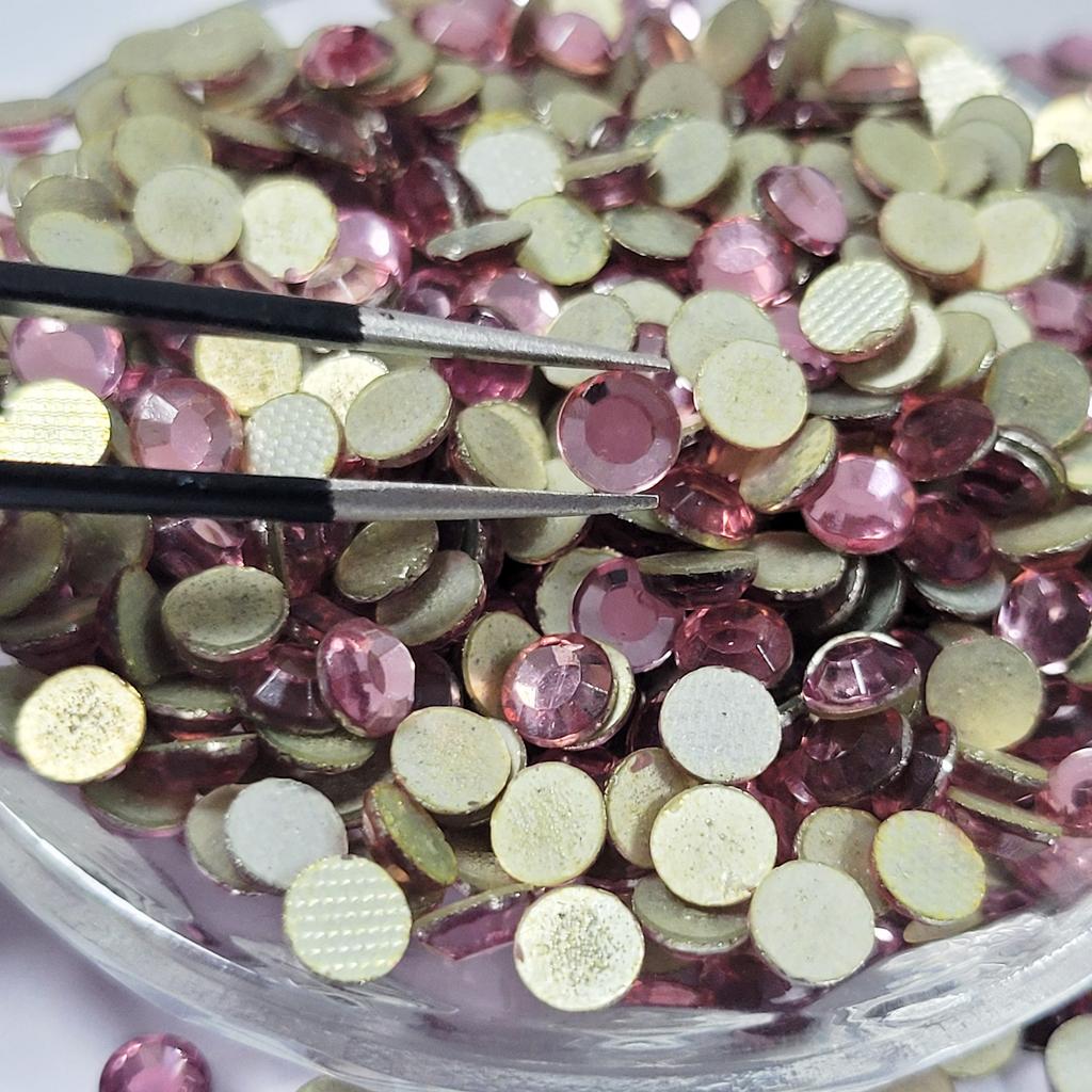 Factory Large Package 30 Colors SS20 Crystal Hot Fix Gems for Heat Motif Free Sample Rhinestones Product