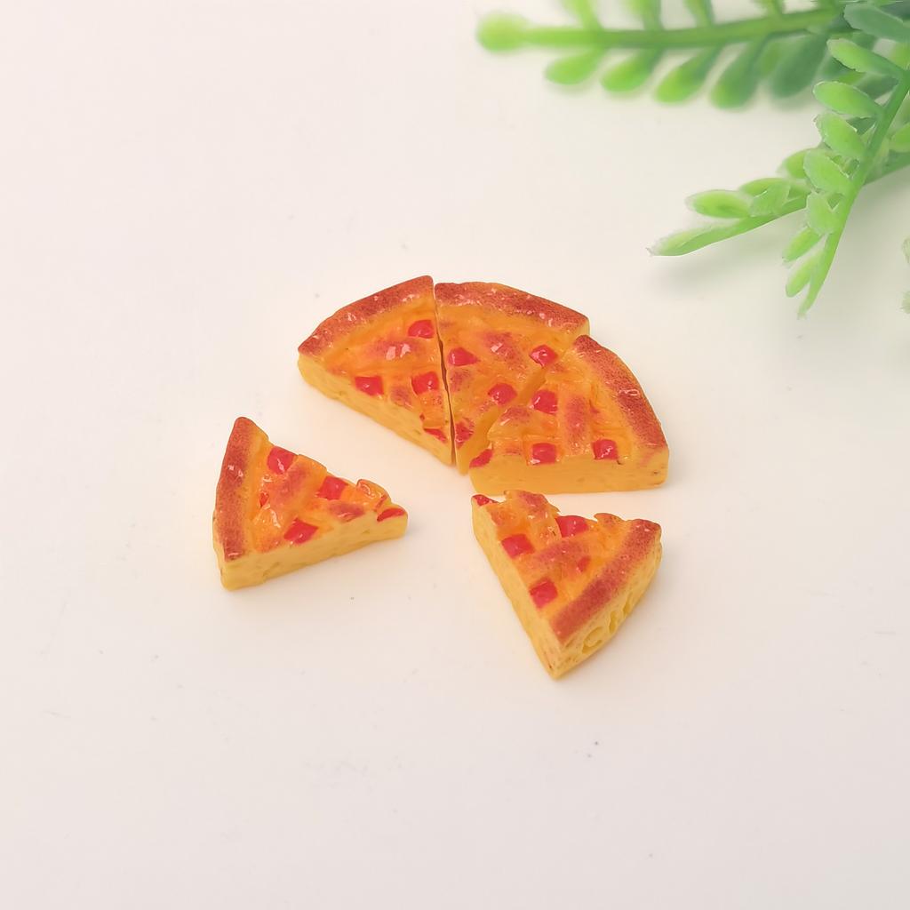 100pcs Mini Pizza Set Miniature Christmas Decoration Kitchen Doll House Resin Crafts Accessory