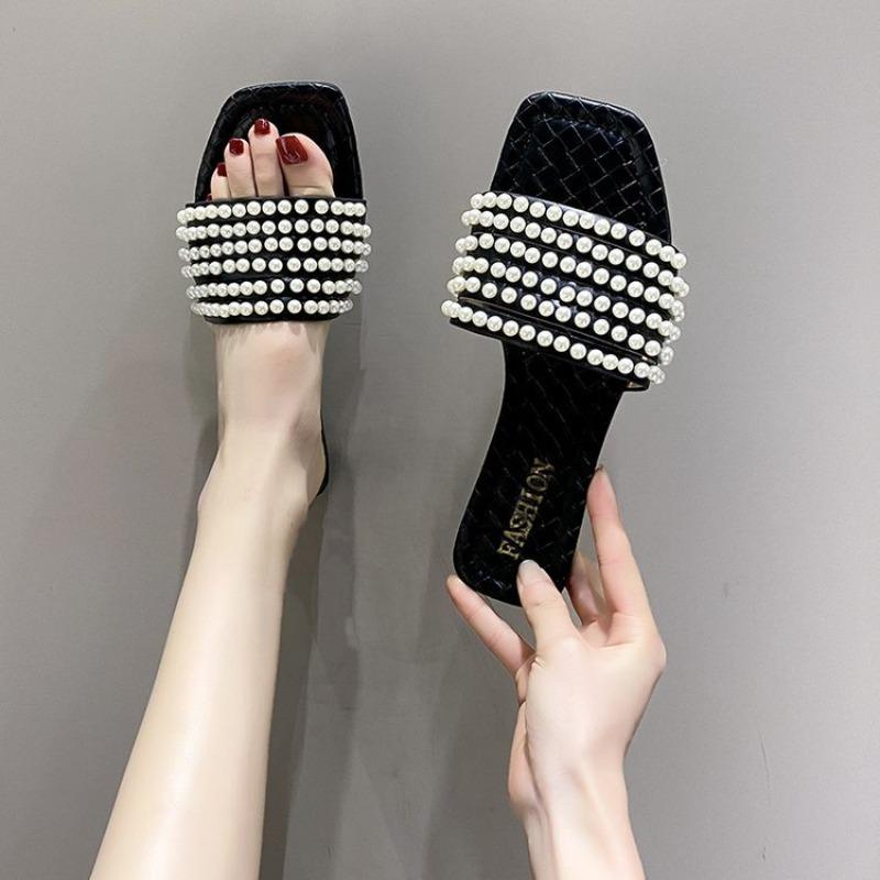Новые модные женские сандалии на плоской подошве, нескользящие тапочки с жемчужным декоративным верхом, мягкие стельки, женская обувь