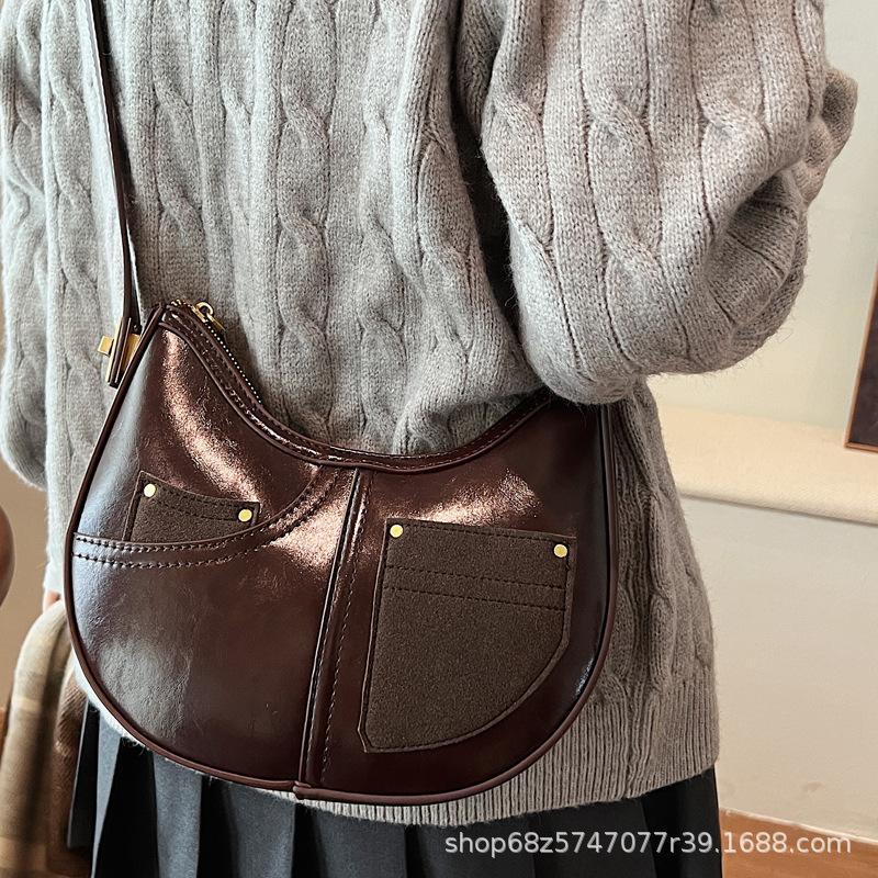 European and American retro underarm bag women's new niche fashion versatile crescent bag high-end single shoulder handbag tide