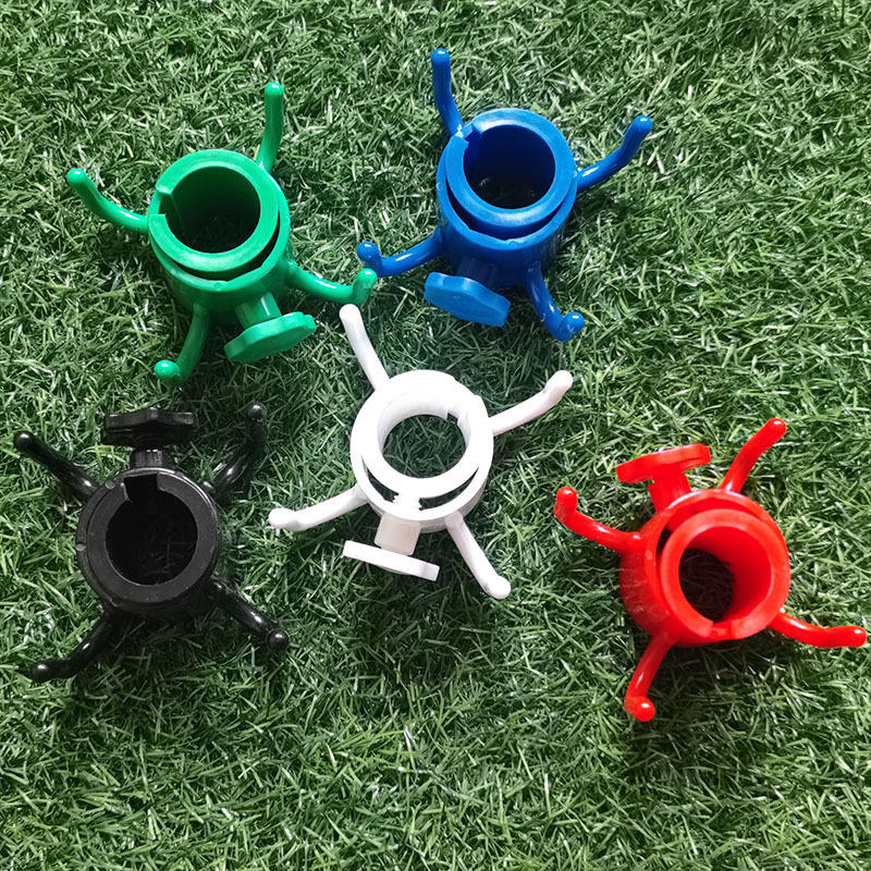 Beach Patio Umbrella Hanging Hook Beach Camping Trips Four-corner Plastic Umbrella Holder Hanger for Towels Hat Clothes