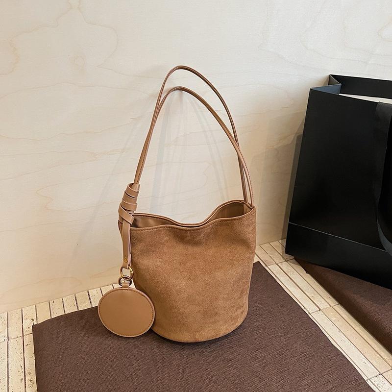 Женская сумка через плечо из замши, сумка-мессенджер кроссбоди, знаменитые дизайнерские сумки, классическая элегантная сумка-тоут для профессионального и повседневного использования CLE