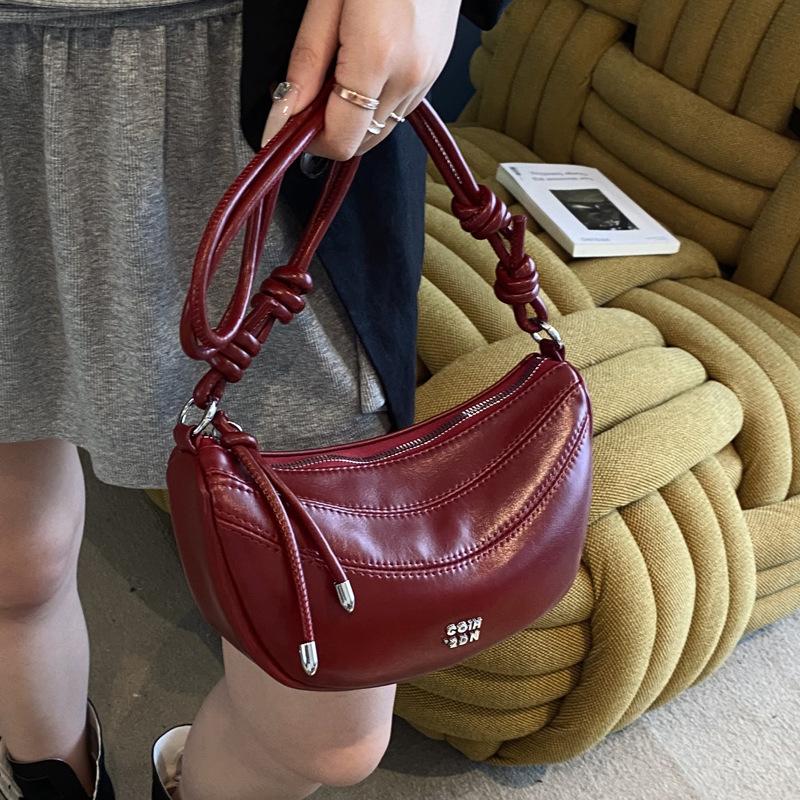 Simple and Trendy Underarm Dumpling Bag Women's 2025 Spring Korean Version Fashionable Versatile Shoulder Bag Niche High-end Women's Bag