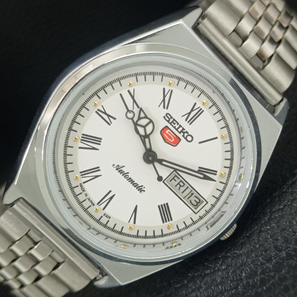 ЯПОНСКИЕ ВИНТАЖНЫЕ ОТРЕМОНТИРОВАННЫЕ МУЖСКИЕ АВТОМАТИЧЕСКИЕ ЧАСЫ SEIKO 5 С РИМСКИМИ ЦИФРАМИ a442658-1