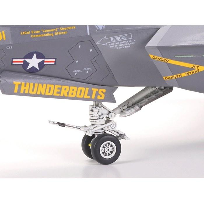 Tamiya 1/72 Коллекция военных самолетов №. 94 Модель самолета Lockheed Martin F-35C Lightning II 60794 (Самолет) - Длина 21,8 см, Ширина 18,2 см