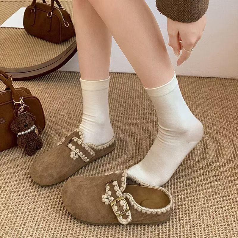 New One-pedal Bag Head and Half Slippers, Wearing Boken Single Shoes 2025 Autumn Retro Embroidered Flat-soled Boken Shoes for Women