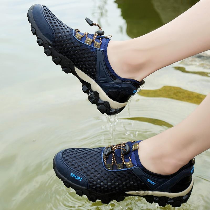 Summer Outdoor Sneakers Men Mesh Canvas Shoes Male Breathable Beach Casual Sneakers Classic Men’s Hiking Shoes Large Size 46