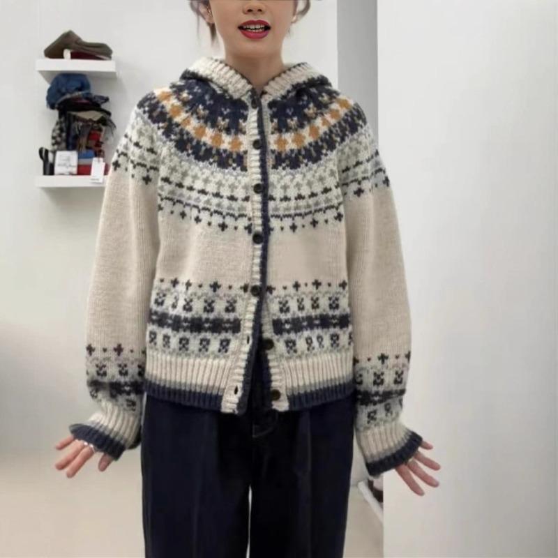 Fair Island Retro Style Contrasting Color Jacquard Hooded Knitted Cardigan Women's Autumn and Winter New Soft Waxy Sweater Jacket
