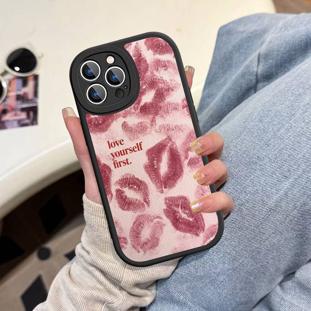 Сексуальная Девушка Красные Губы Поцелуй Чехол для Телефона Для IPhone 16 15 14 13 12 11 Pro Max Plus Кожаный Мягкий Чехол