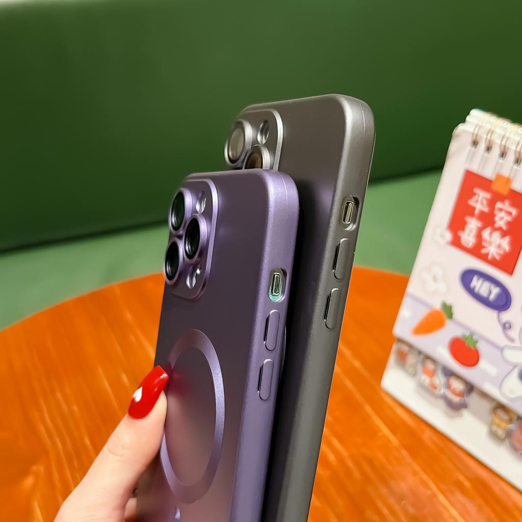 Роскошный матовый магнитный чехол MagSafe для iPhone 15 13 14 12 11 Pro Max Plus, мягкий силиконовый чехол с беспроводной зарядкой, аксессуары