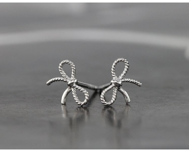 Серьги-гвоздики из серебра 925 пробы, женская мода, милые, крошечные, с прозрачным бантиком, подарок для девочек, подростков, женщин