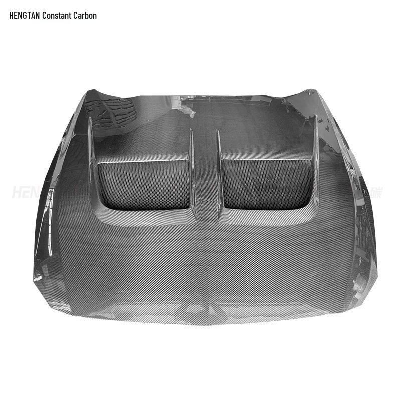 2024 Ford Mustang Dual-Hole Carbon Fiber Hood Kit