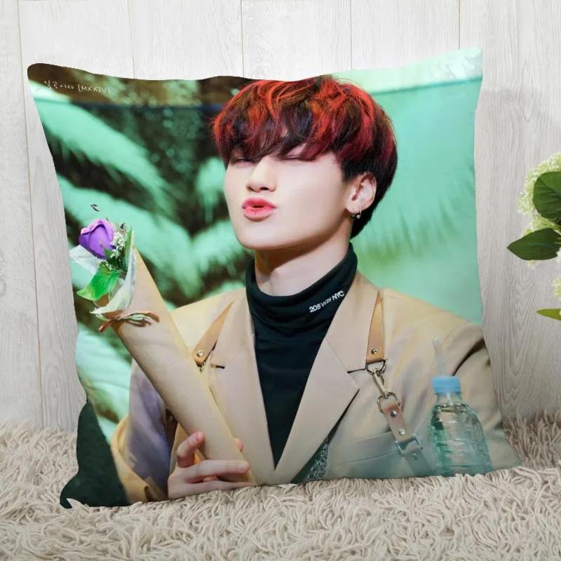Подушка квадратная в стиле K-pop Ateez, наволочка на молнии, 45x45 см(Одна сторона) 04.1