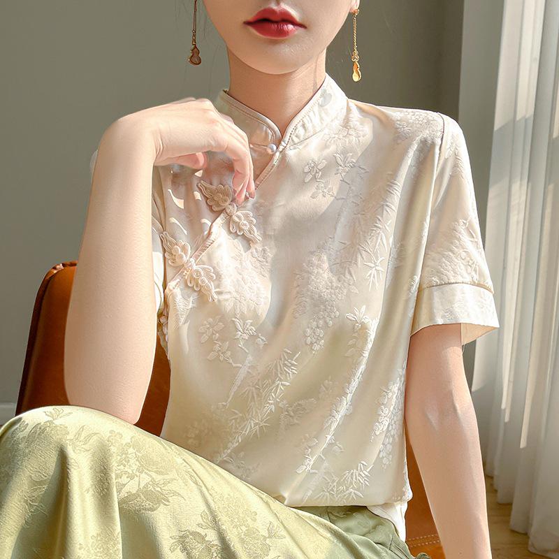 Женская атласная футболка с китайской застежкой-лягушкой: Короткий рукав, воротник-стойка, ретро-стиль