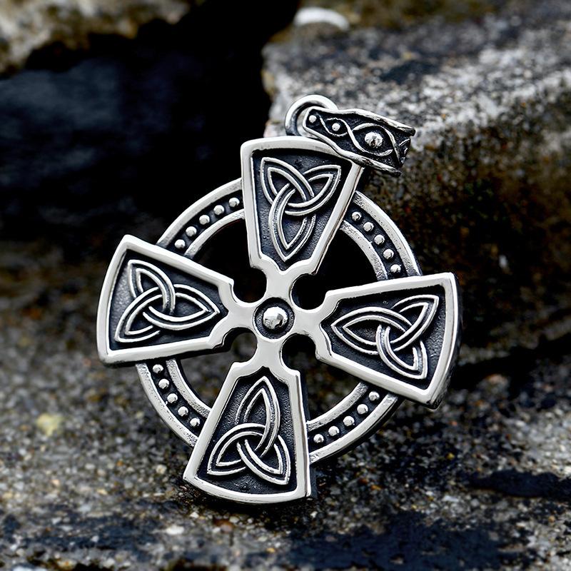 Iron Warrior New Cross Necklace Nordic Viking Celtic Knot Pendant