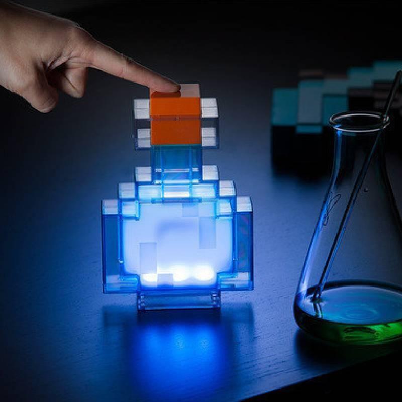 Minecraft Night Light Bottle Bee Salamander Creeper Building Block Lamp Gift