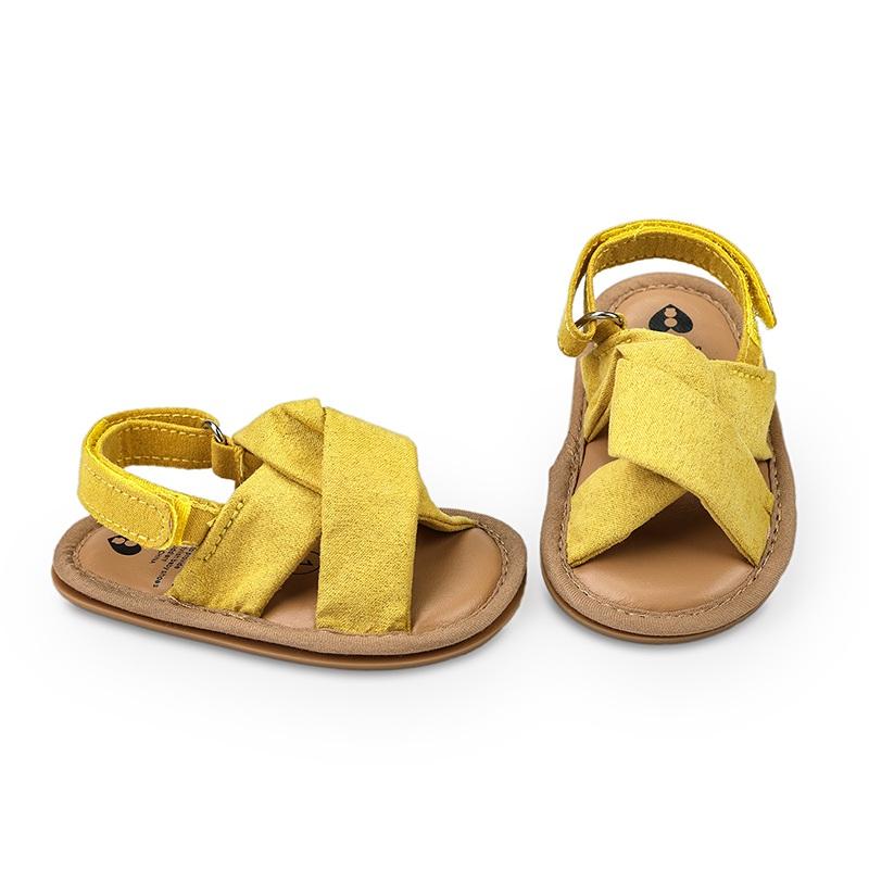 Сандалии для маленьких девочек, летние сандалии принцессы на плоской противоскользящей резиновой подошве, легкая обувь для кроватки, сандалии для новорожденных девочек