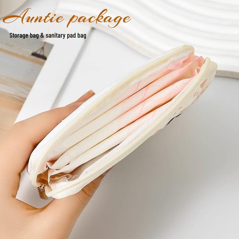 Portable Large-Capacity Cute Menstrual Pad Storage Bag for Students