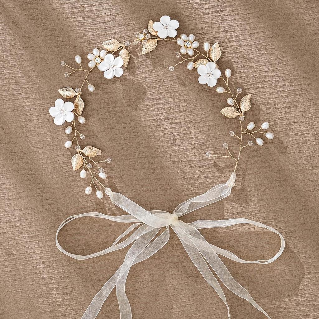 Сделанный вручную свадебный гребень для волос с цветком из жемчуга и страз и листьями