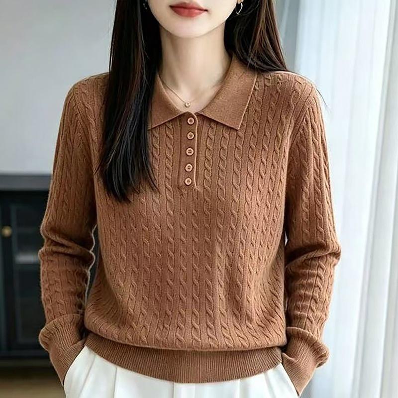 Early Autumn Style Long-sleeved Knitted Top for Women with Stylish Turned-down Collar and Base Layer Sweater